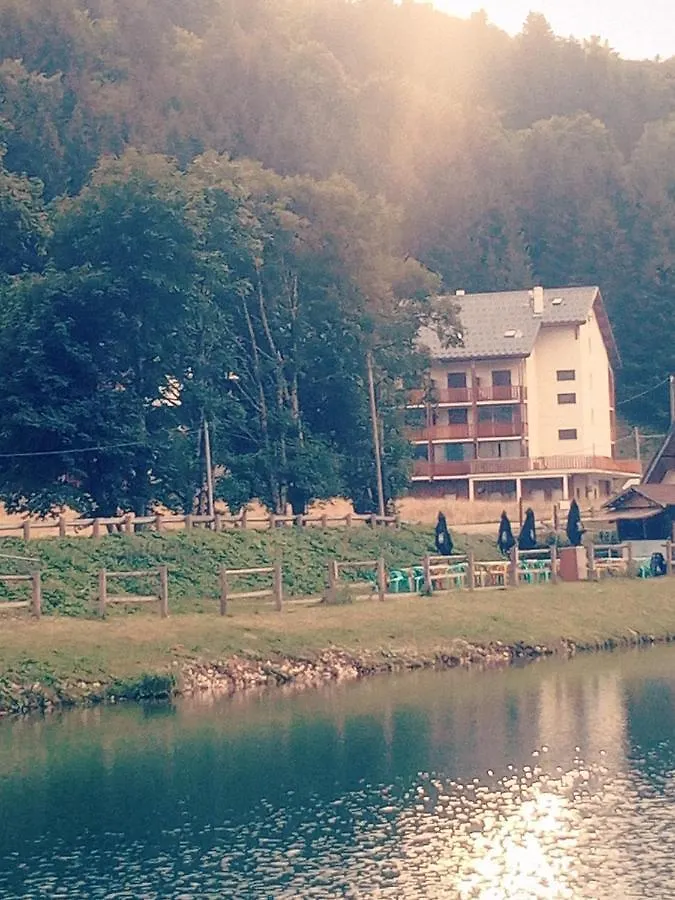 Studio Au Calme Face Aux Montagnes Dans Station De Ski La Morte 0*,  法国