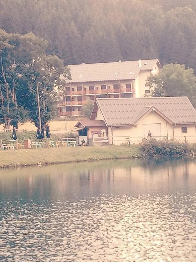 Studio Au Calme Face Aux Montagnes Dans Station De Ski La Morte Apartment
